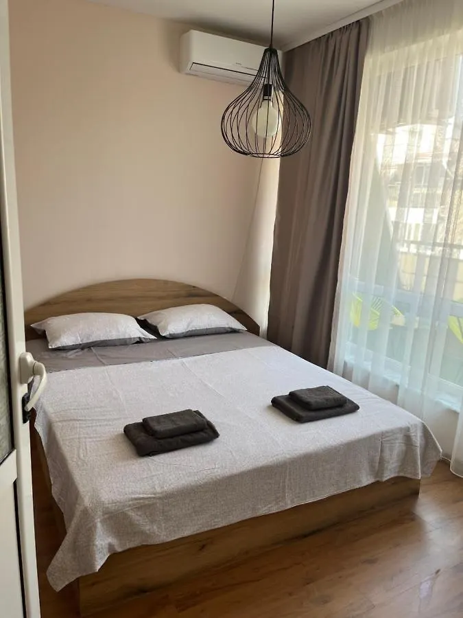 Apartment Happy Holiday 2 Burgas