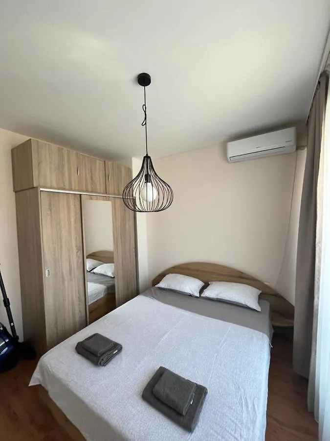 Apartment Happy Holiday 2 Burgas City