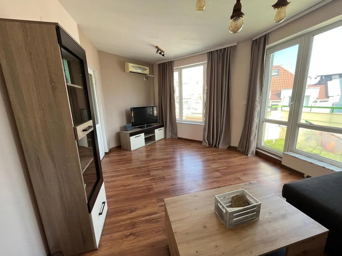 Apartment Happy Holiday 2 Burgas City